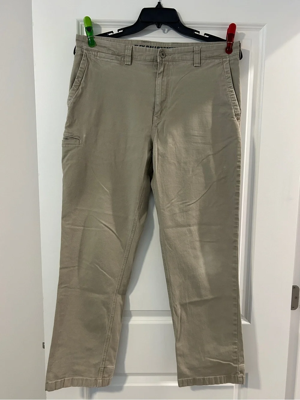 Men’s Duluth Trading Flex Ballroom Khakis size 34x32